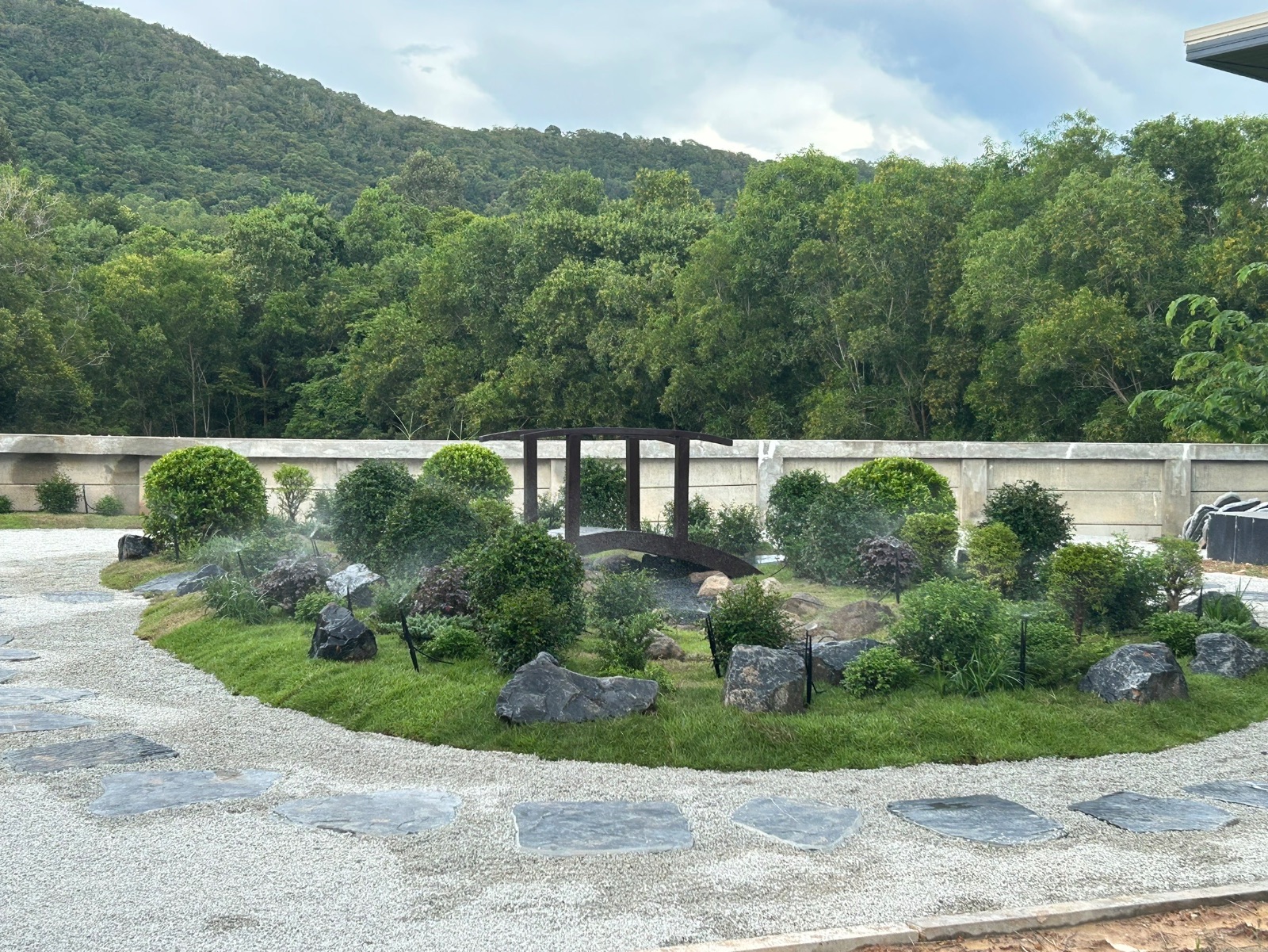 ผลงานออกแบบและจัดสวนโดย D.Garden Design แบบที่ 27