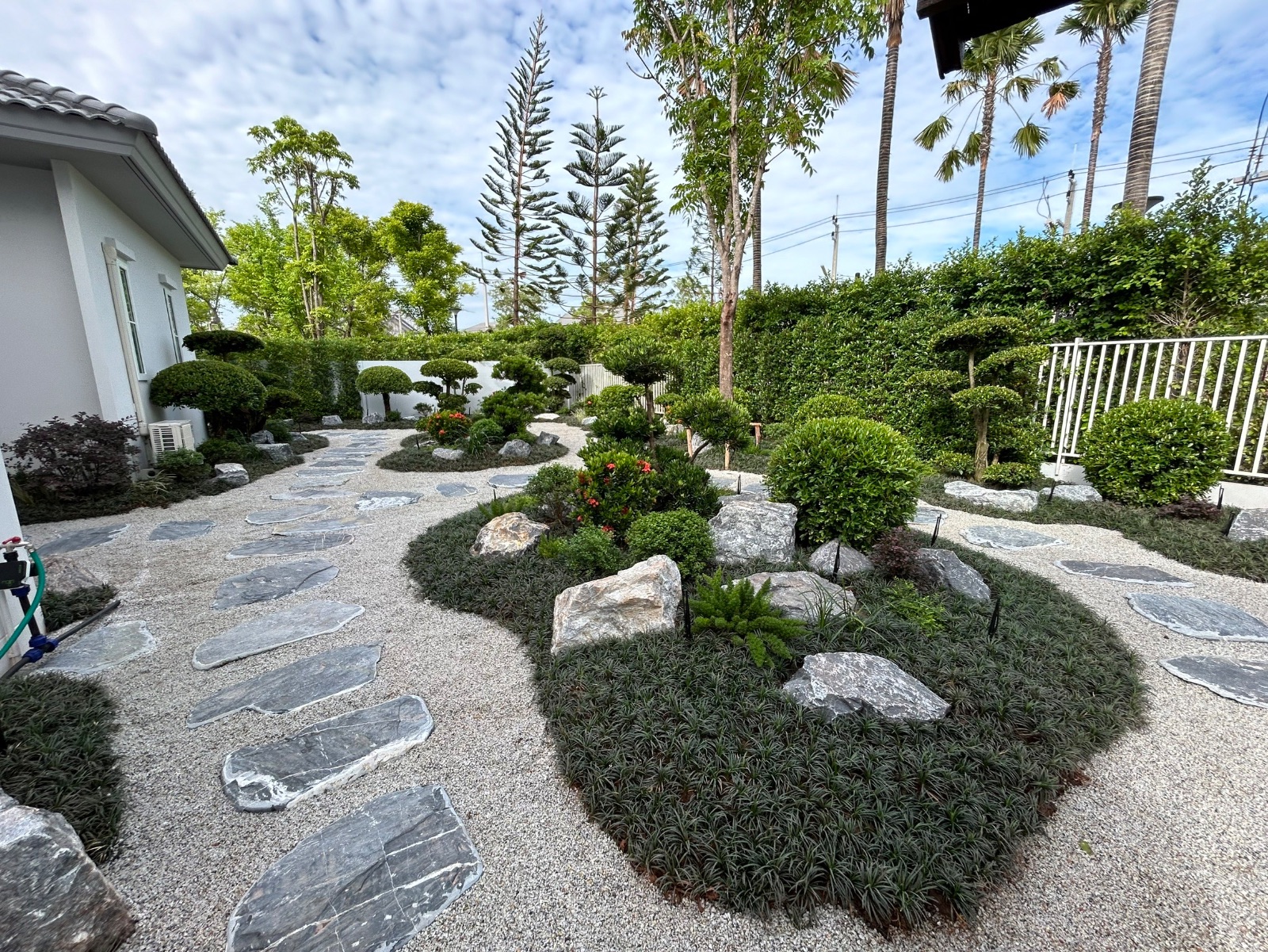 ผลงานออกแบบและจัดสวนโดย D.Garden Design แบบที่ 54