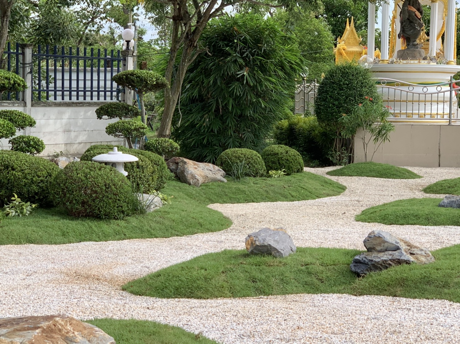 ผลงานออกแบบและจัดสวนโดย D.Garden Design แบบที่ 77